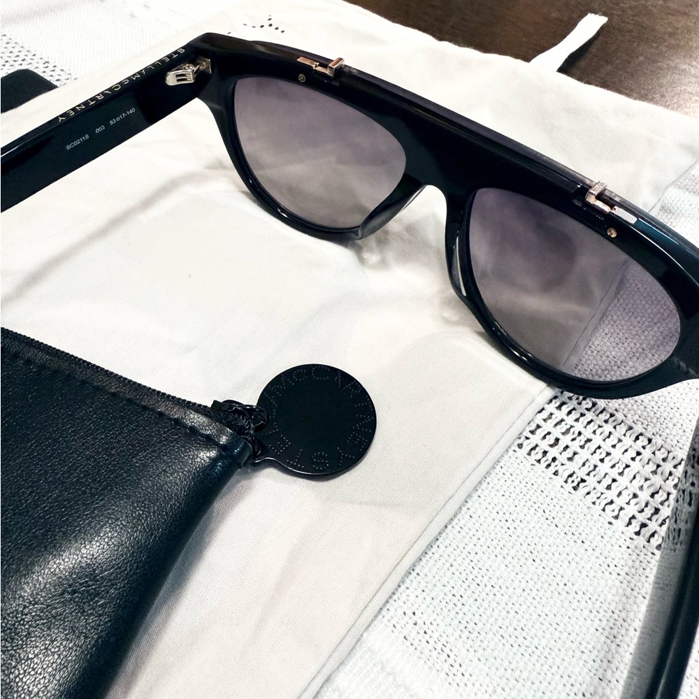 Stella McCartney Detachable Flip Up Flat Top Sunglasses - Picture 6 of 9